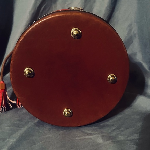 Vintage Dooney and Bourke All Weather Leather Drawstring Bag - Picture 3 of 11